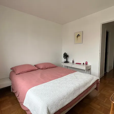 Charm Authentique, Quartier Latin, 4/6 Pers Apartamento París