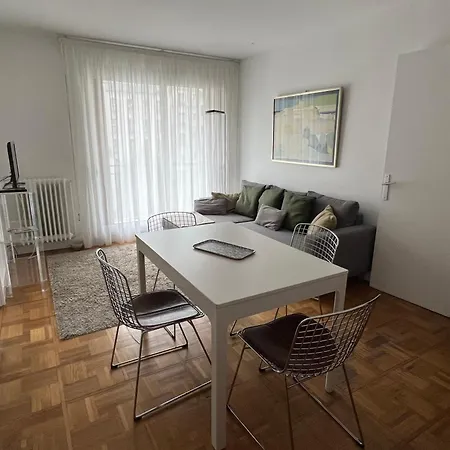 Charm Authentique, Quartier Latin, 4/6 Pers Apartment *